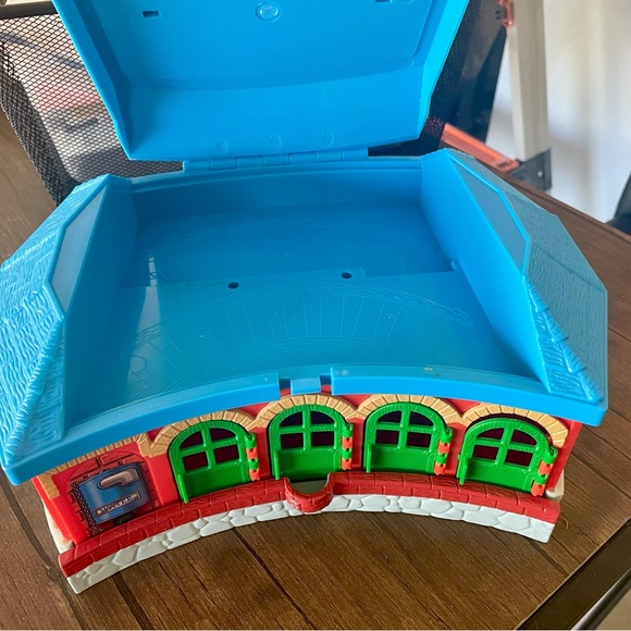 Thomas Train Station - Picture 2 of 4